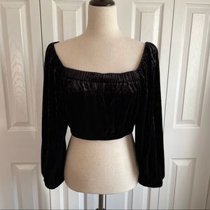 ZARA crop top off the shoulder size M